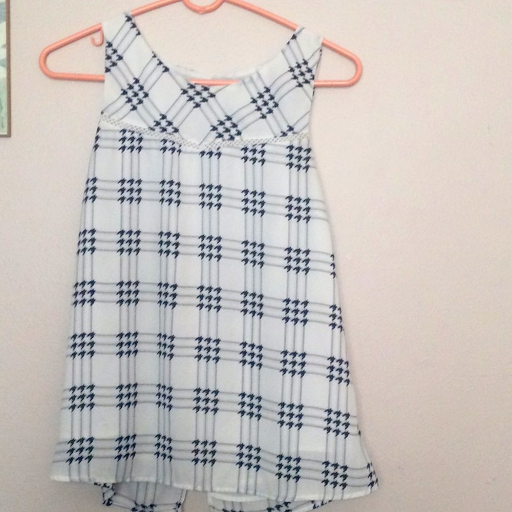 Skies are Blue blouse by Stitch Fix